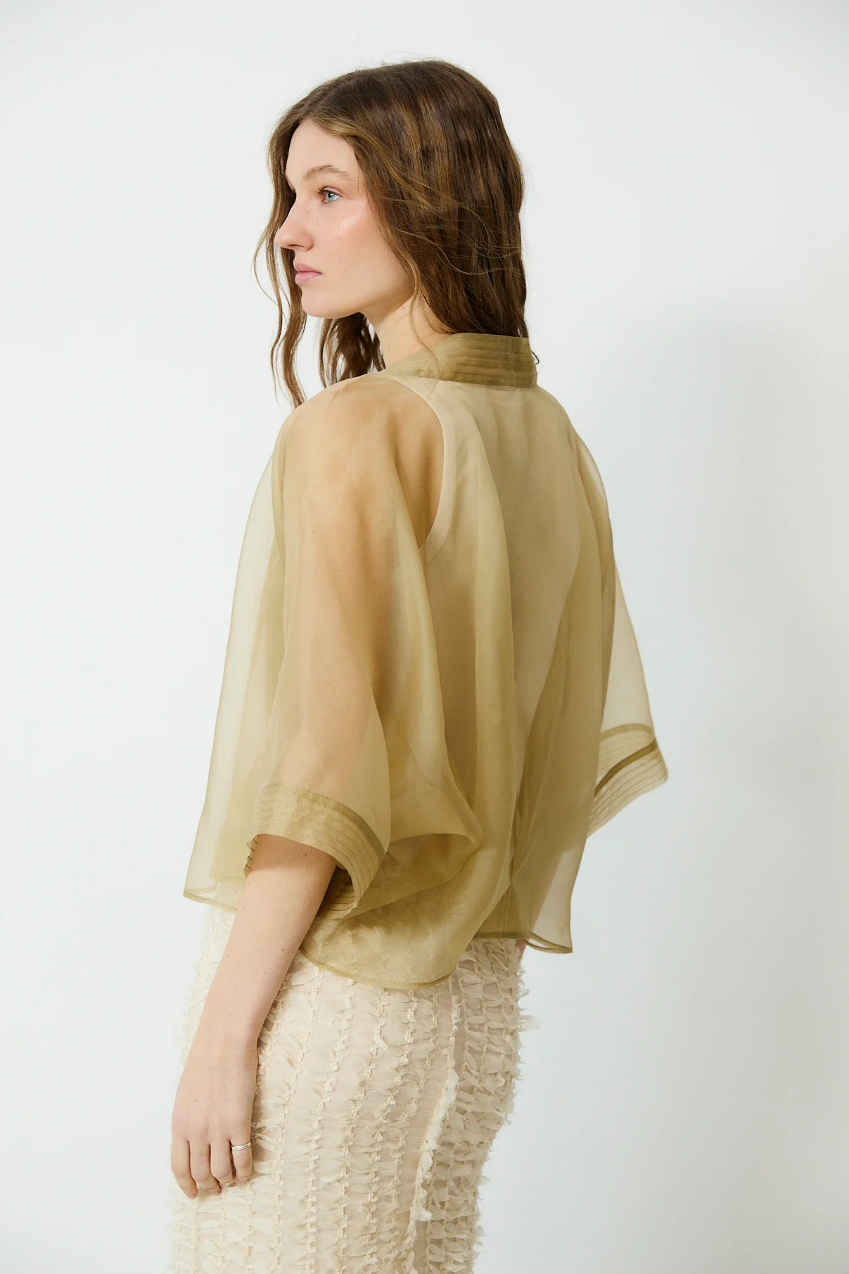AMELIA | Beige Silk Short Kimono - Image 3