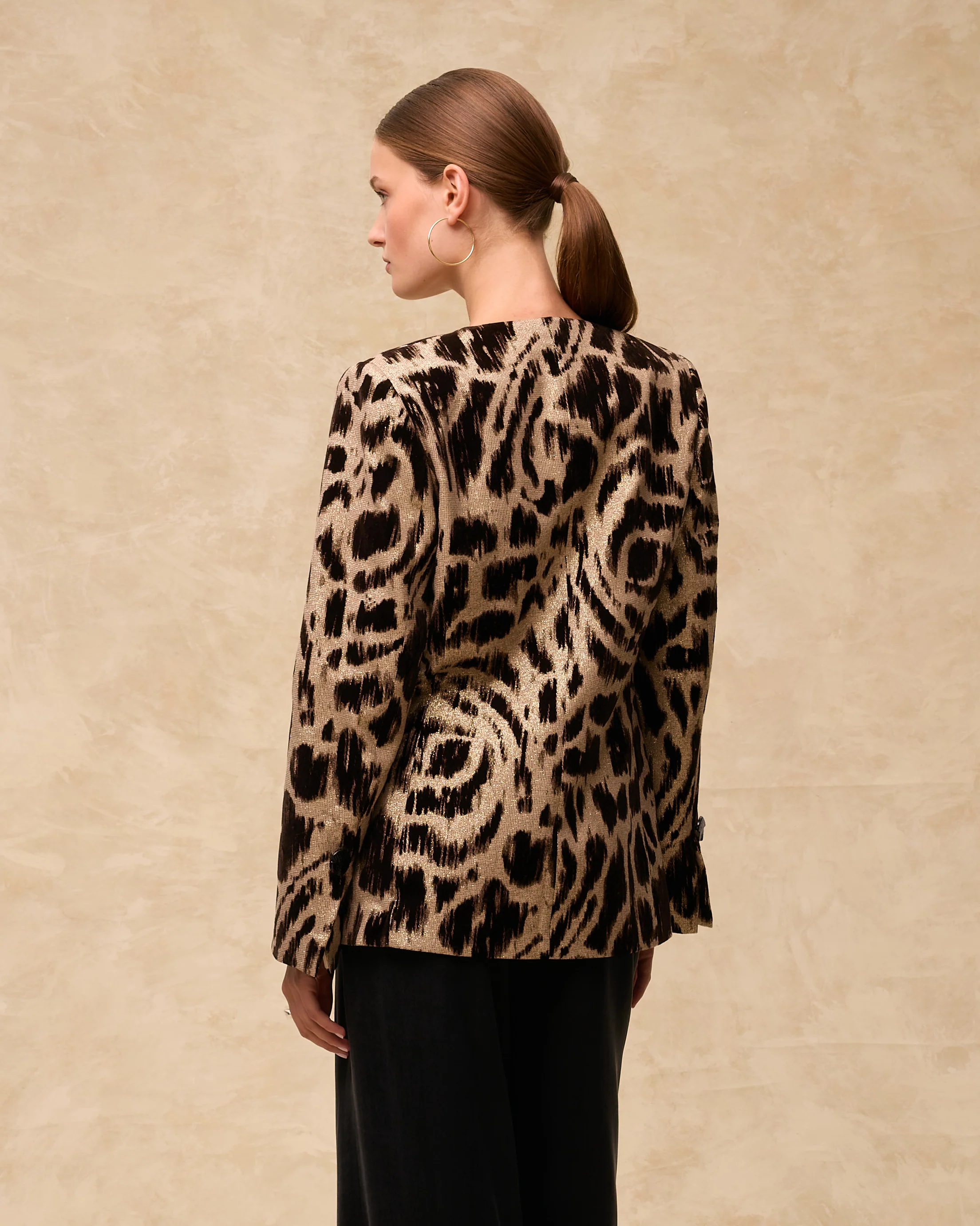 BEDUINA | Gold Jacquard Leopard Print Blazer - Image 4