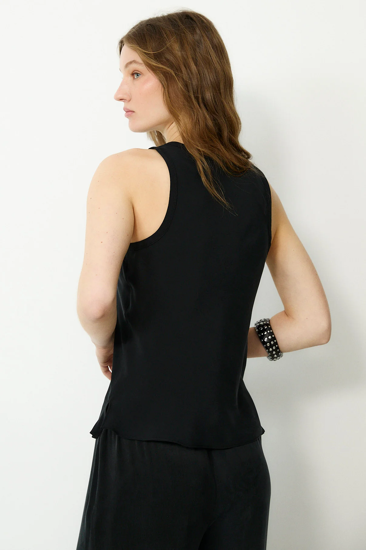 BERTA | Black Sleeveless Top - Image 3