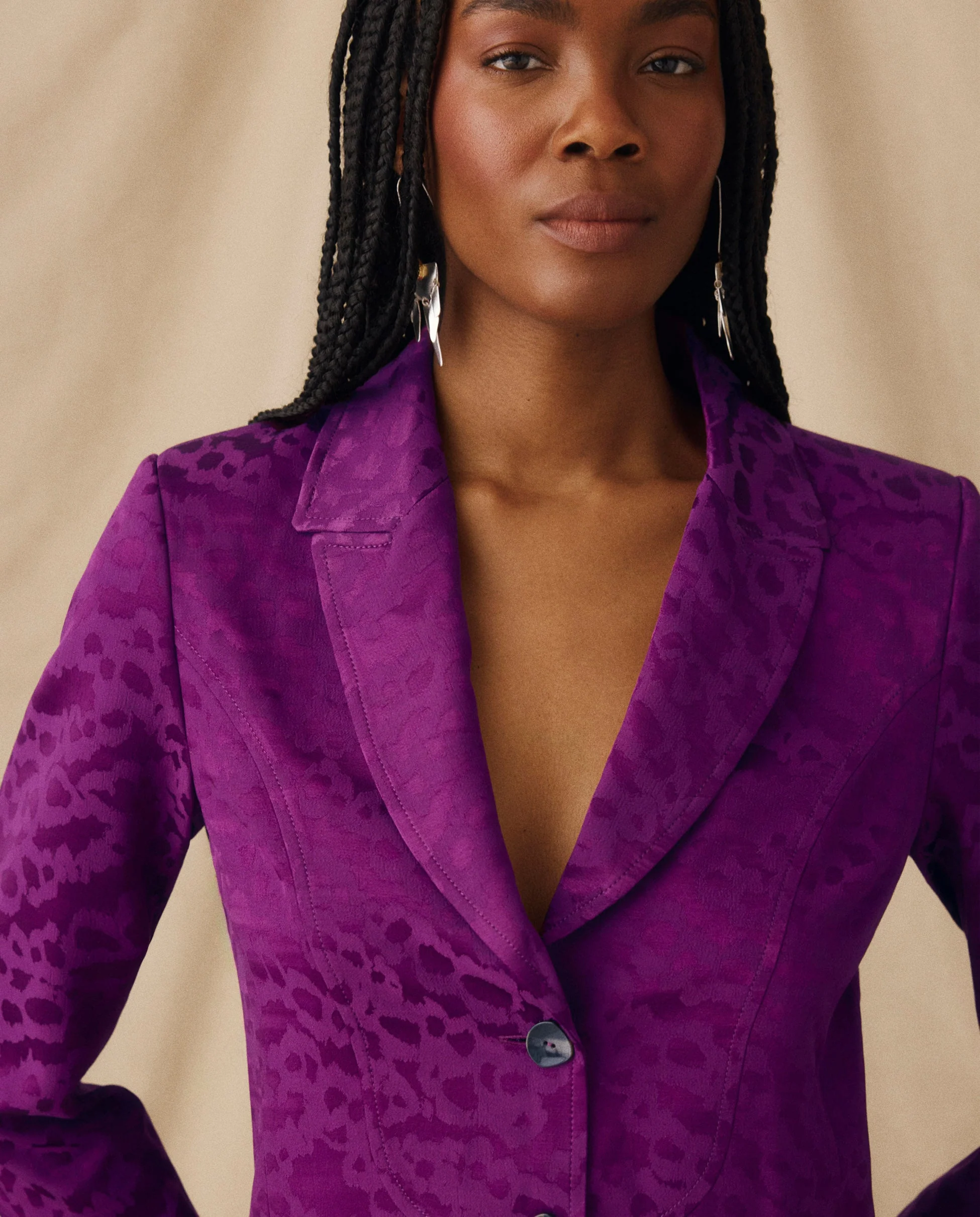 CICELEY | Magenta Jacquard Fitted Blazer - Image 3