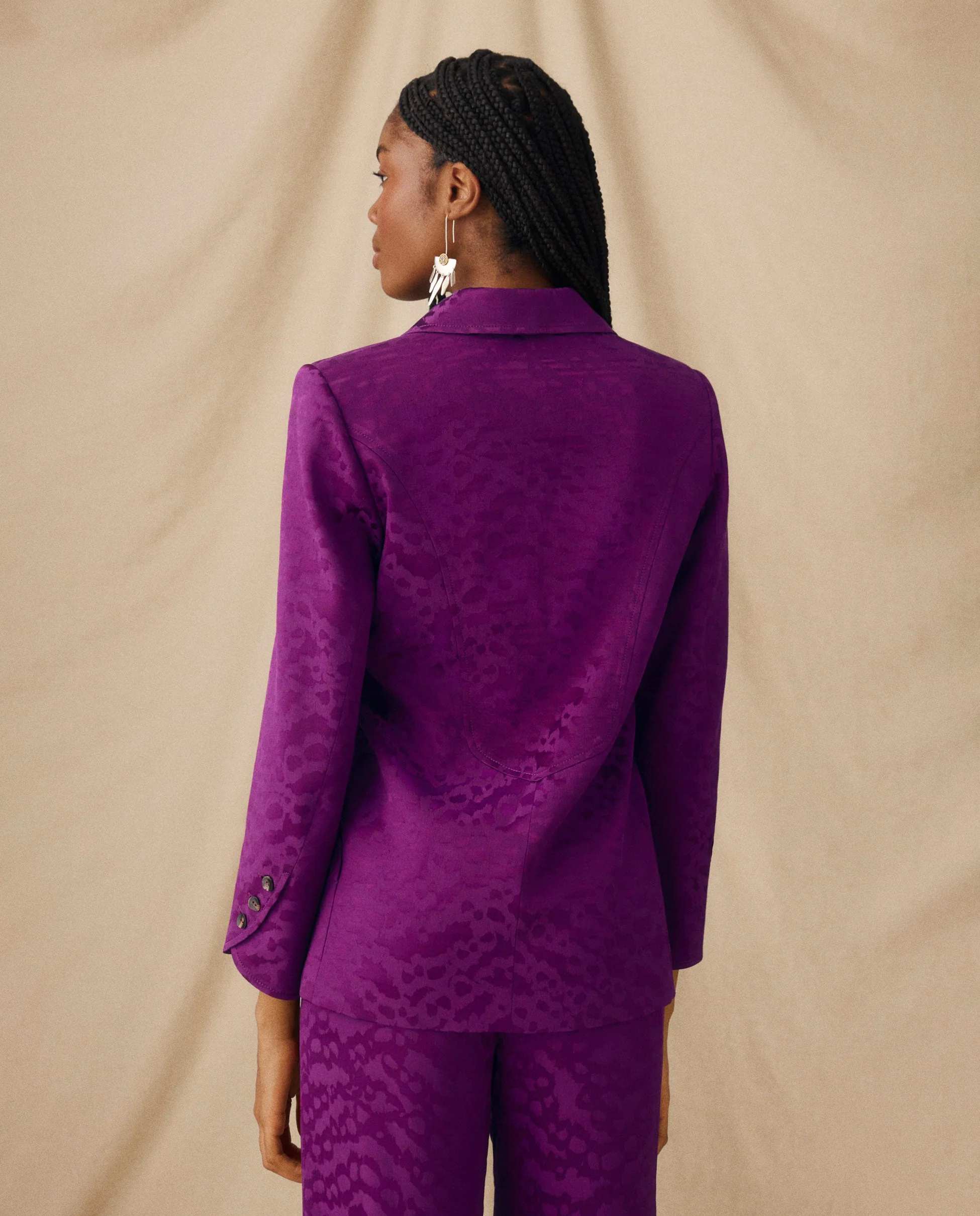 CICELEY | Magenta Jacquard Fitted Blazer - Image 4