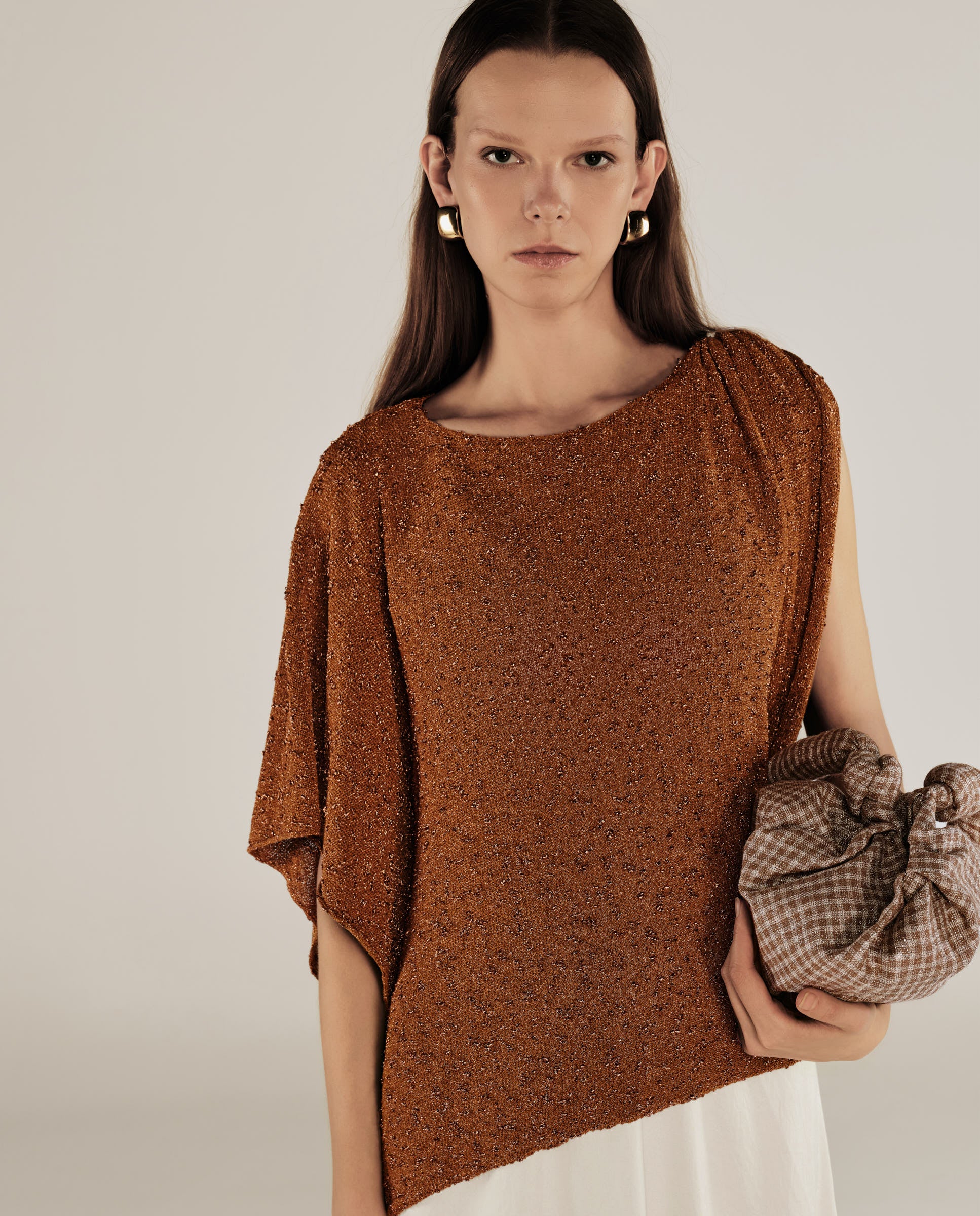 CLIVIA | Metallic Ochre Asymmetric Knitted Cape - Image 2