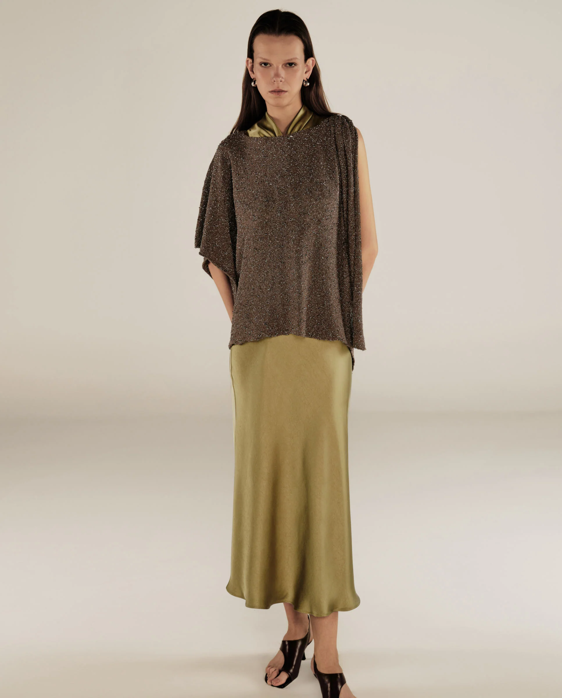 CLIVIA | Metallic Silver Asymmetric Knitted Cape - Image 2