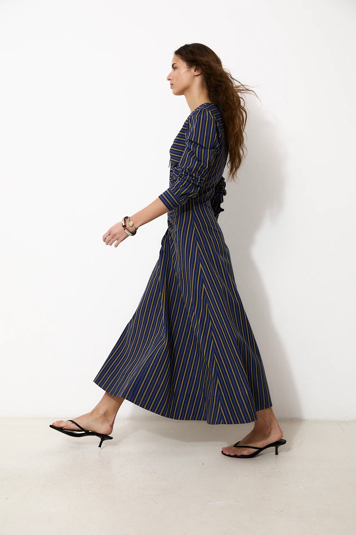 DARIA | Blue and yellow striped midi dress - Image 3