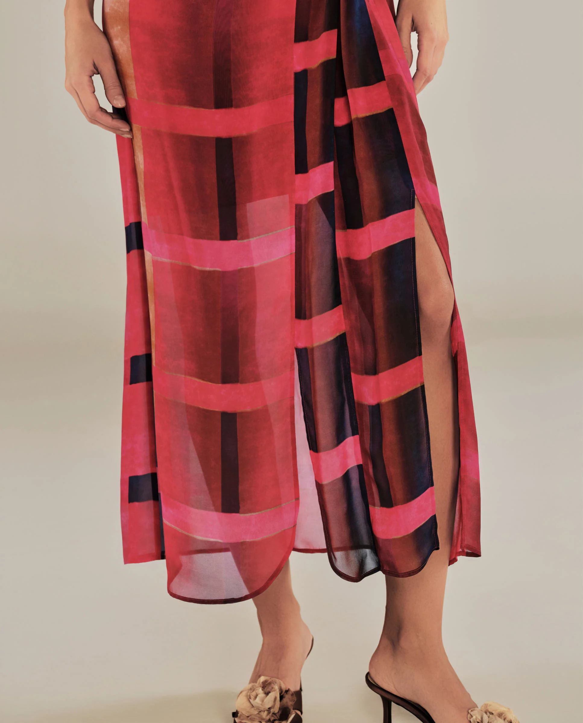 DOROTHEA | Fuchsia Pink Twist Midi Dress - Image 4