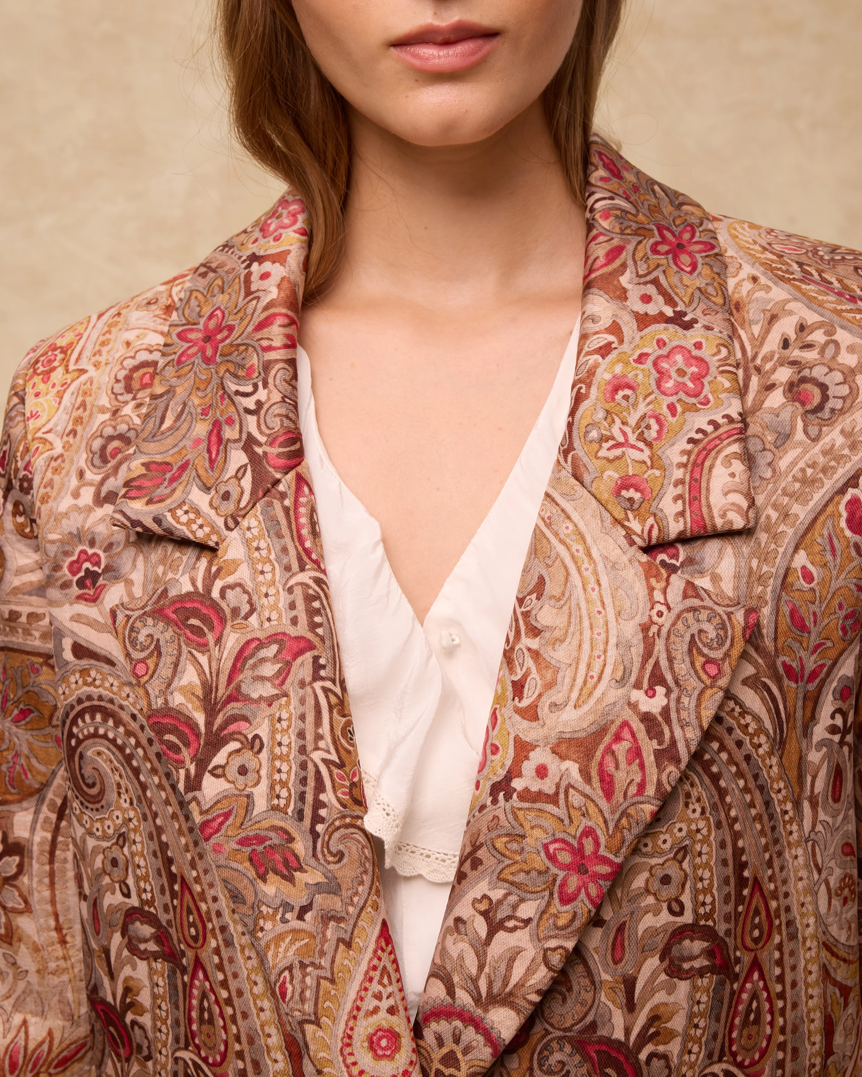 ERICA | Long Jacquard Coat with Faux Mongolian Fur Collar - Image 3
