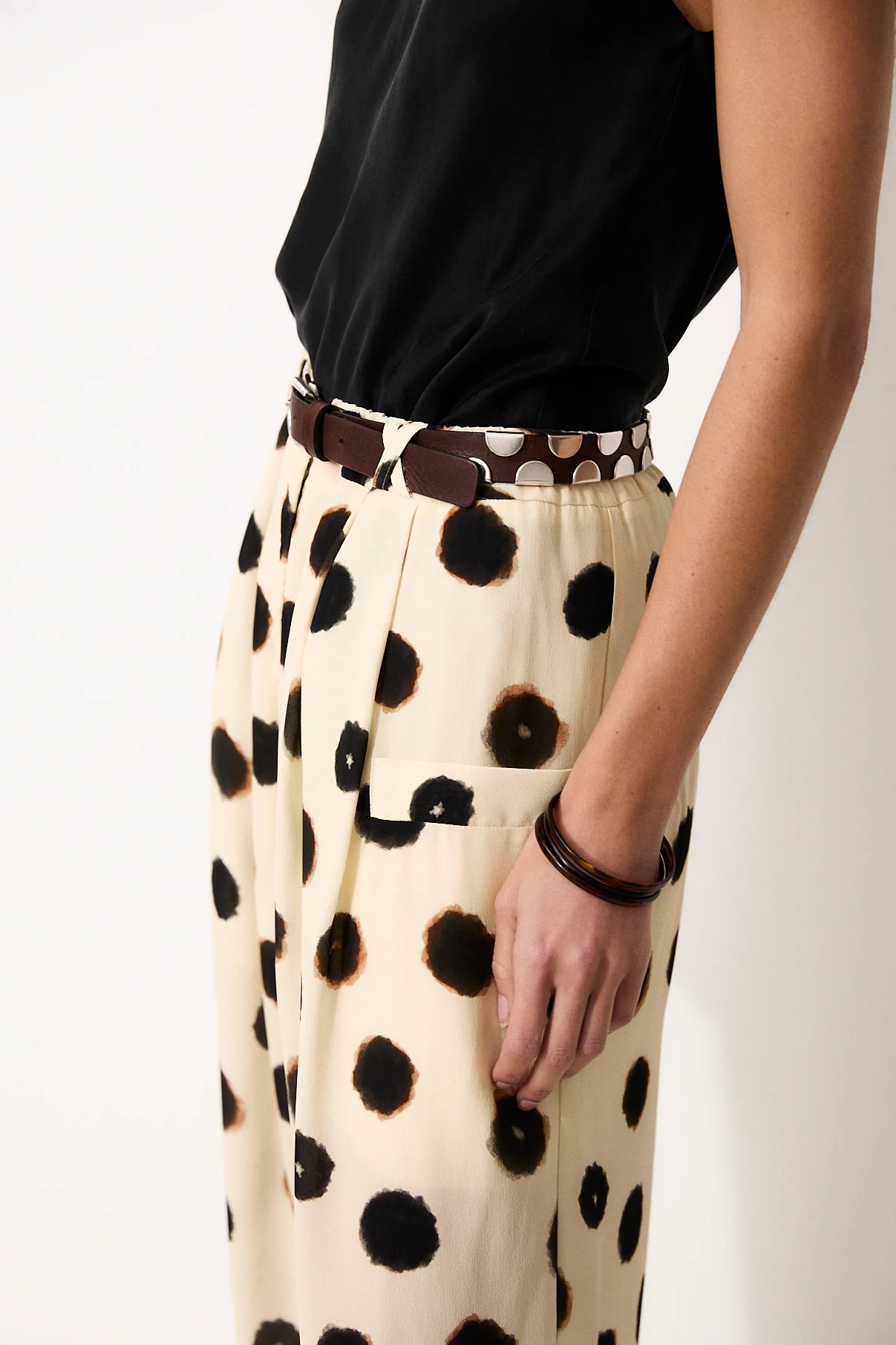ESHANA | Ecru Ink Spot Print Trousers - Image 2