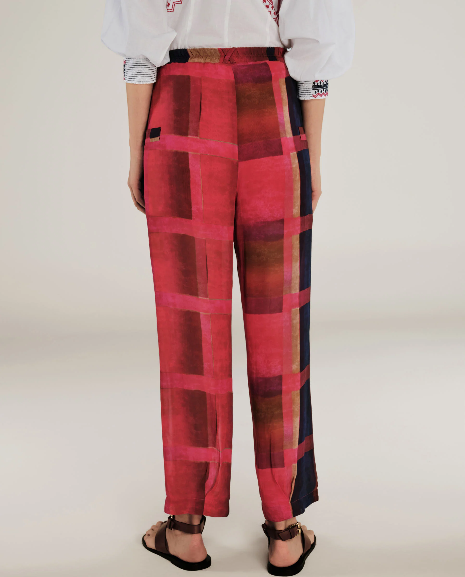 ESHANA | Fuchsia Pink Sheer Tapered Trousers - Image 4