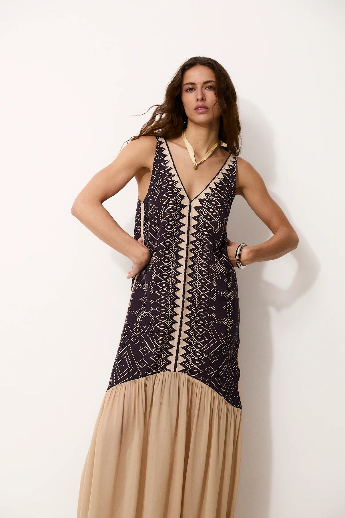 HELEN | Hand-Embroidered Cotton Dress with Removable Bow - Image 4
