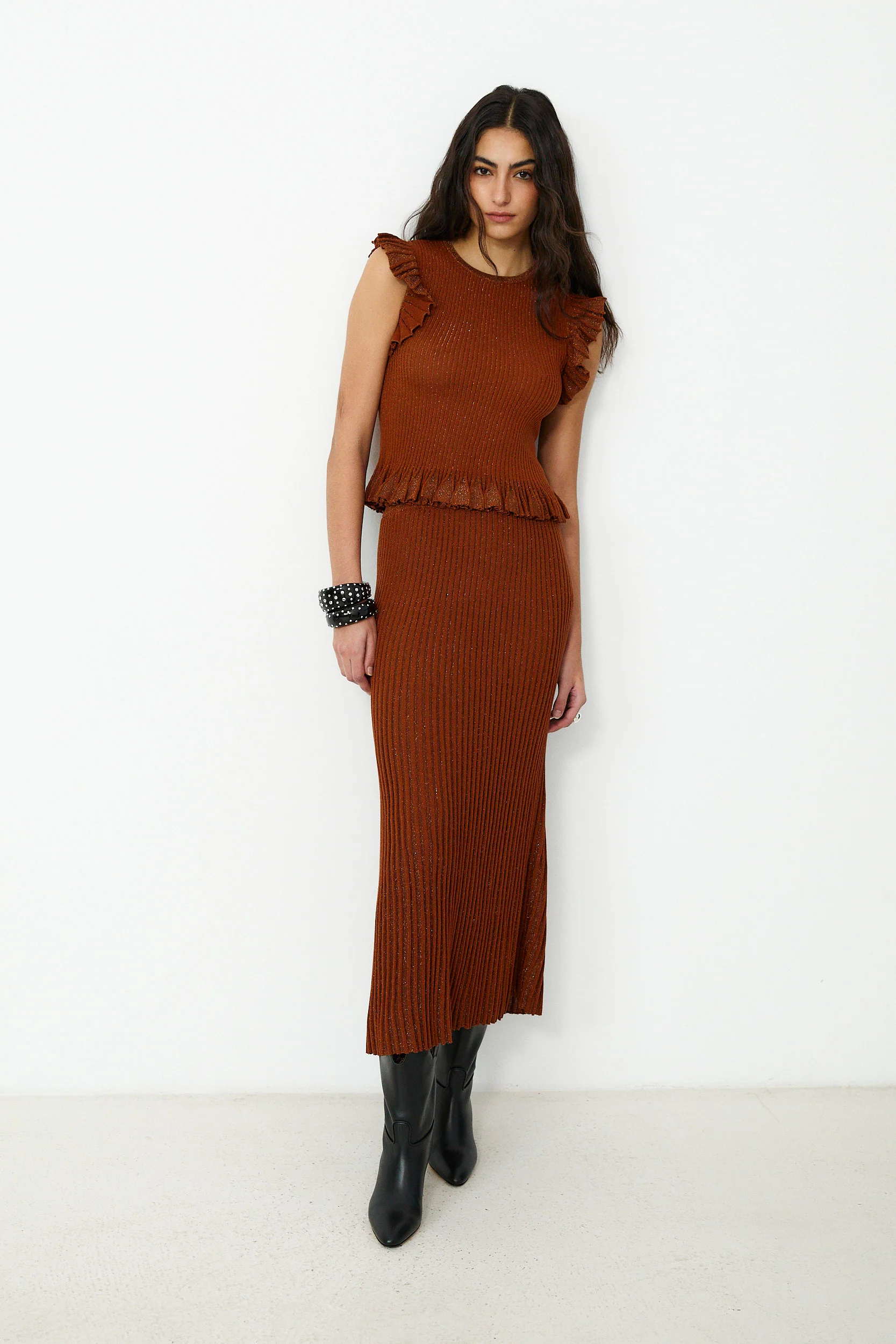 JOY | Brown Ribbed Knit Top - Image 6