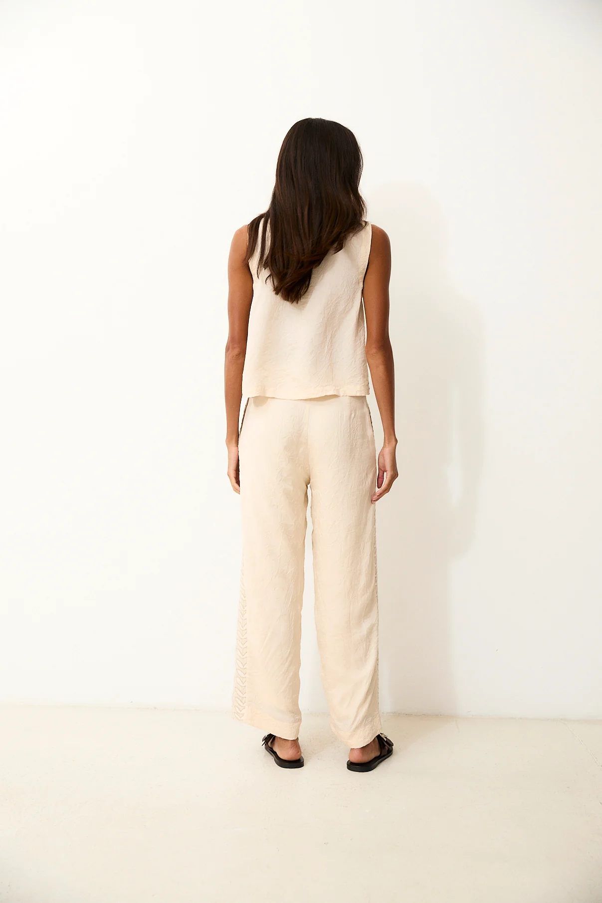 LOUISE | Ecru Cotton Trousers with Hand Embroidery - Image 7