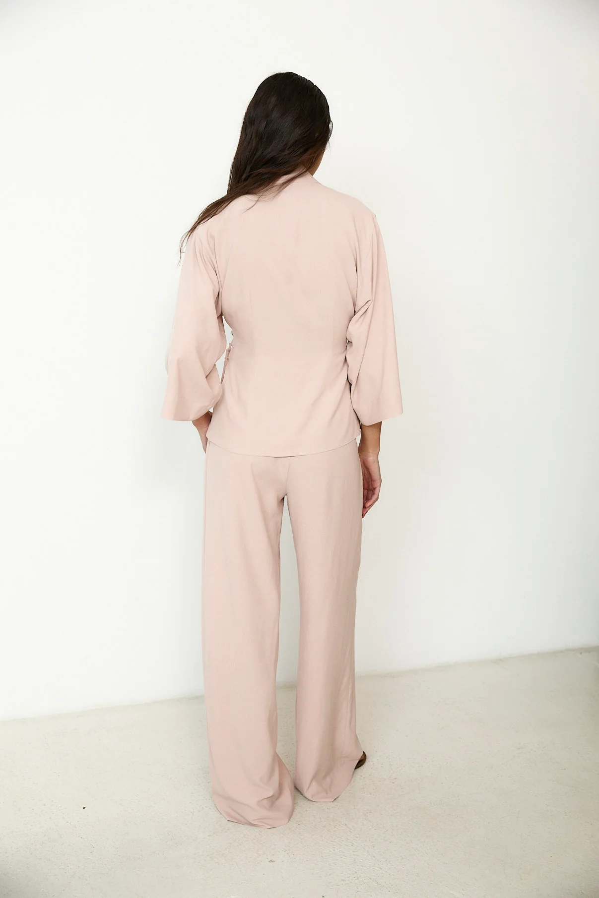 LOURDES | Light Pink Silk Wide Leg Trousers - Image 5