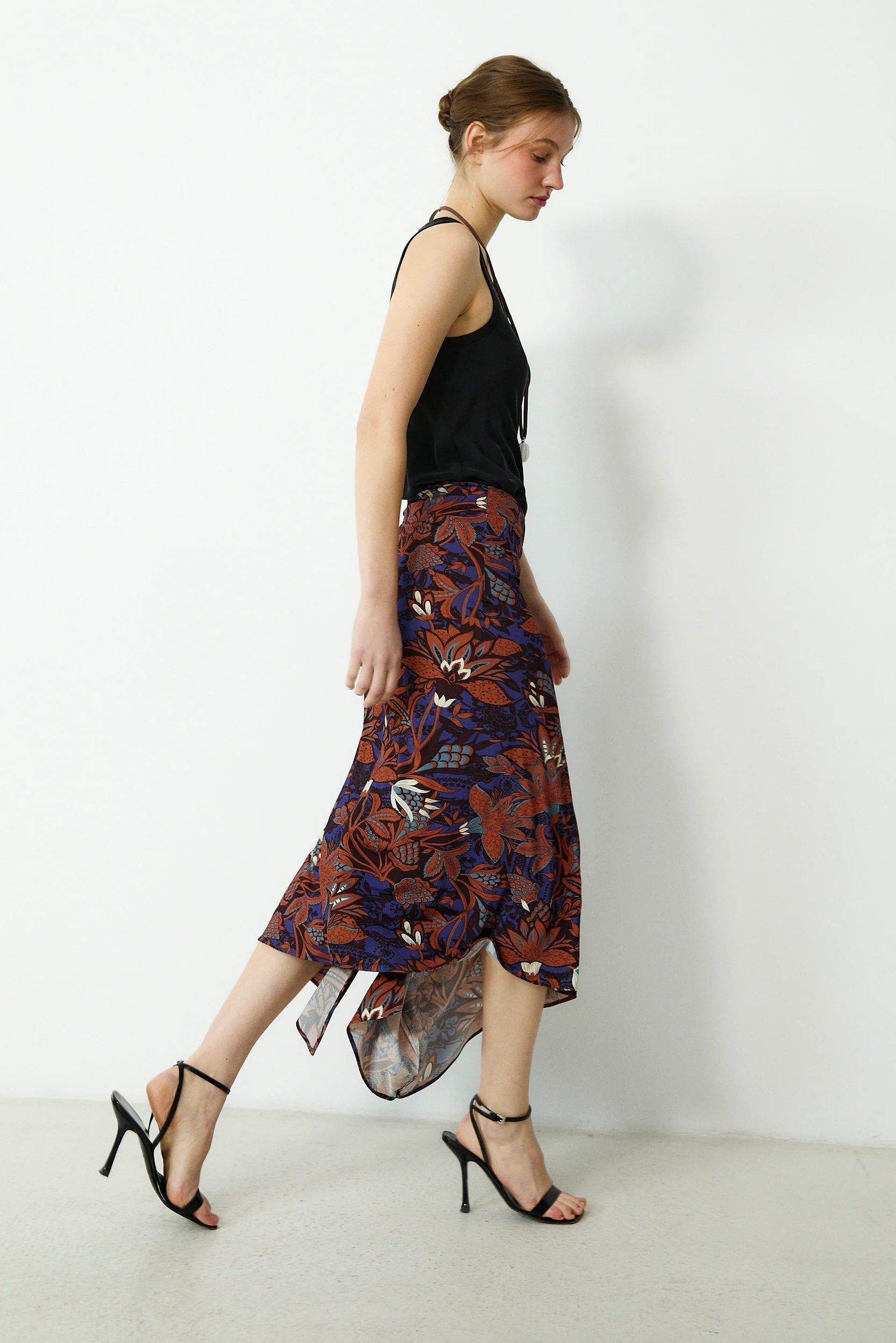 LUCY | Brown Printed Midi Skirt - Image 3
