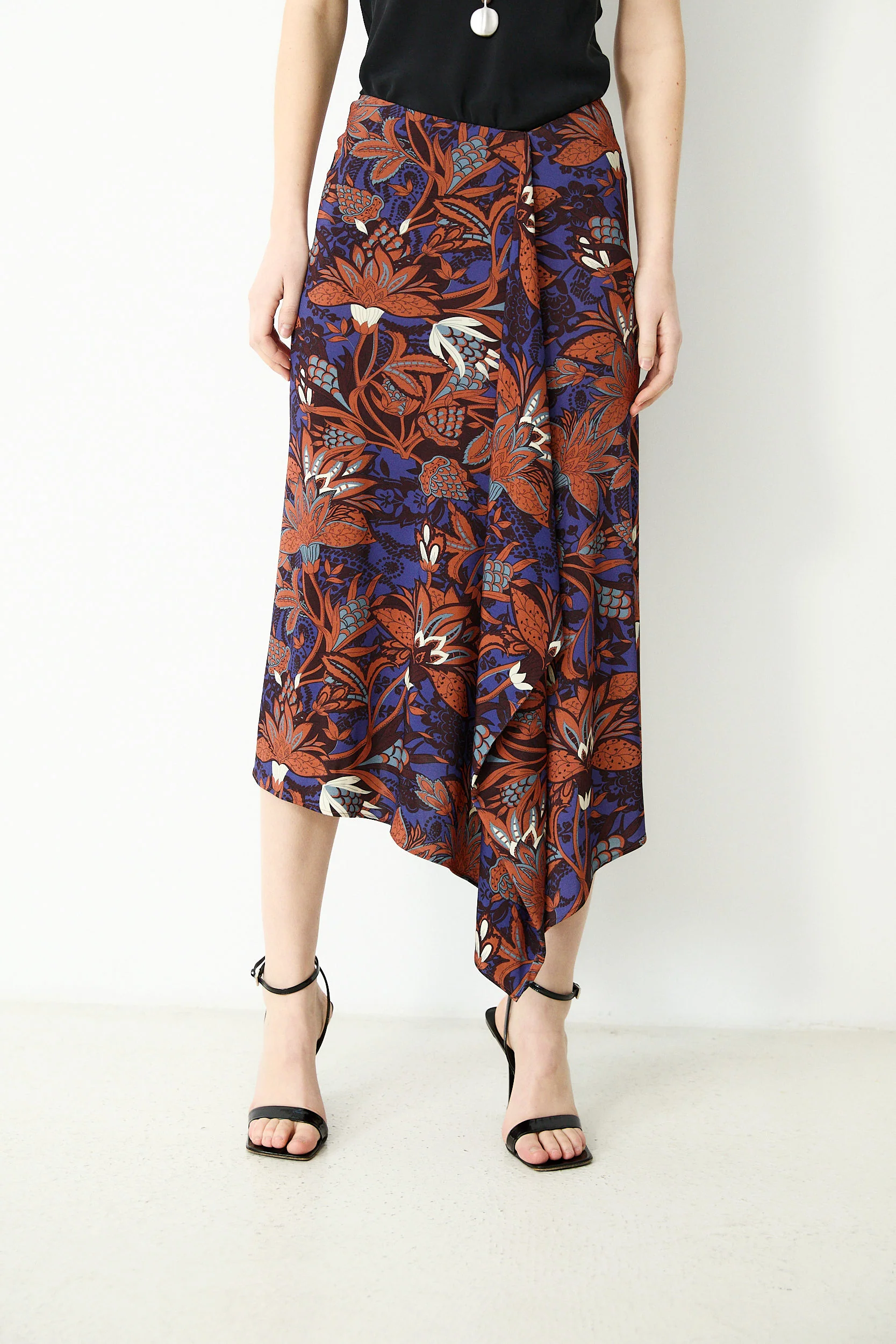 LUCY | Brown Printed Midi Skirt - Image 4