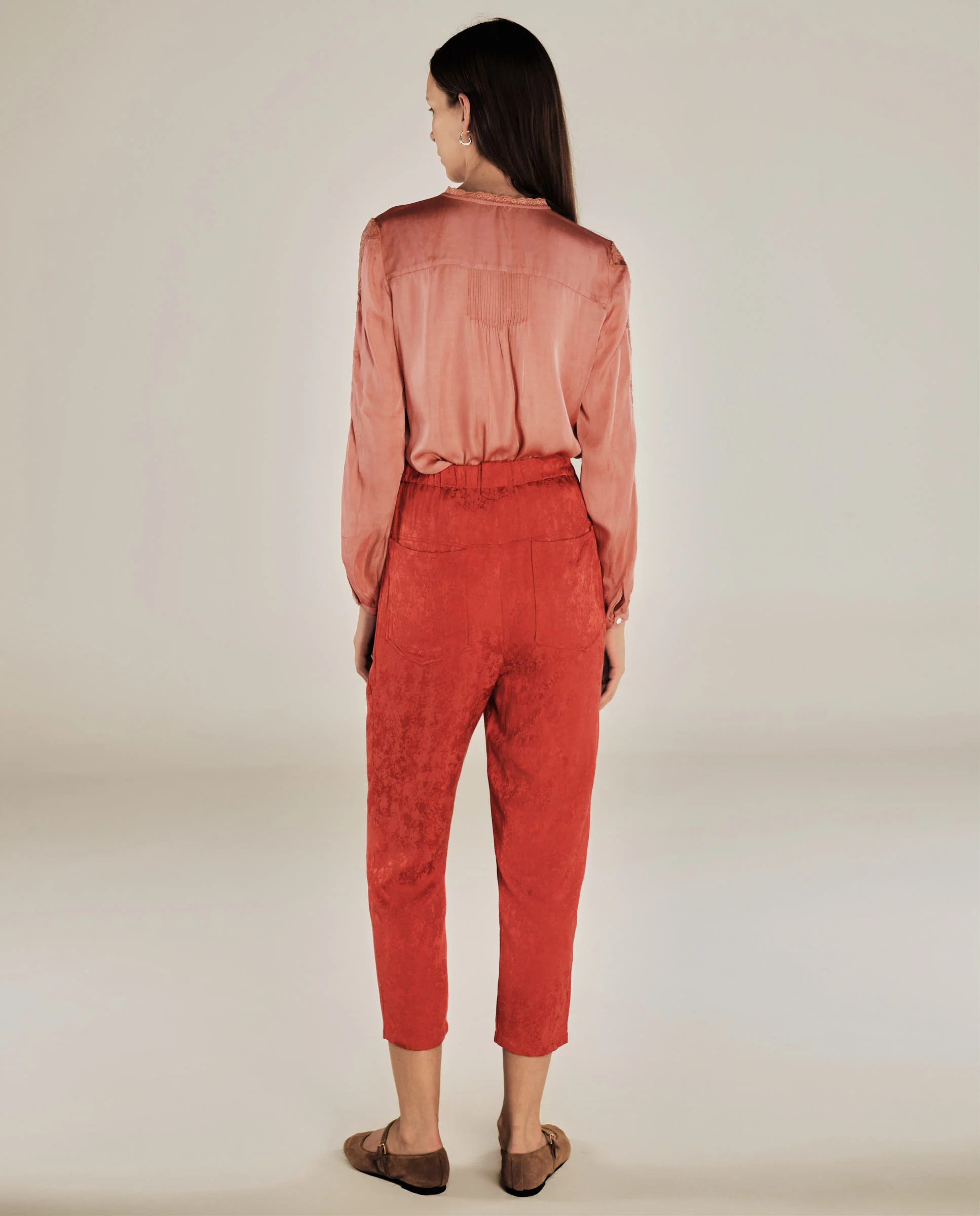 MALAQUITA | Red Jacquard Satin Tapered Trousers - Image 4