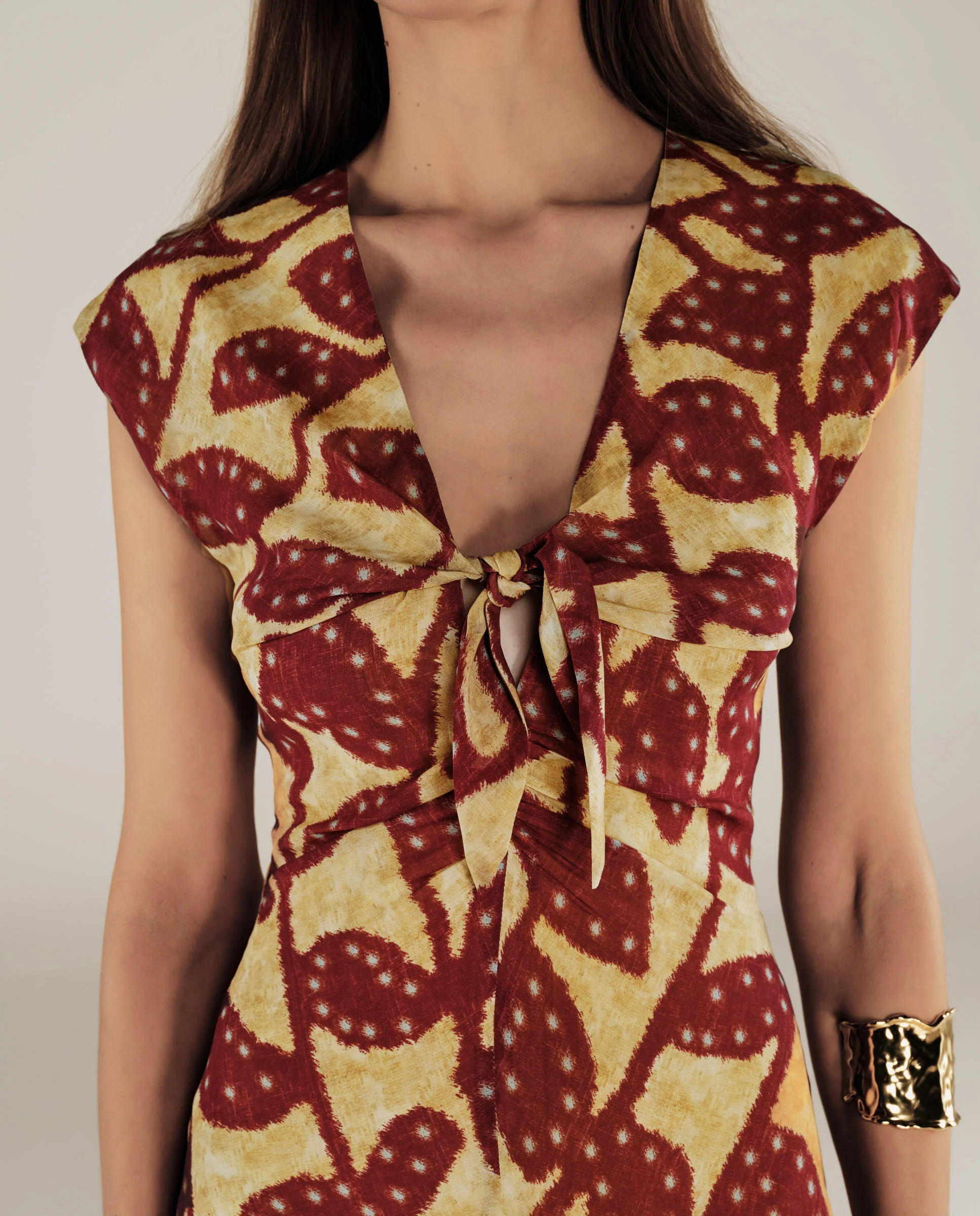 MILLIE | Burgundy & Gold Ruffle Crepe Midi Dress - Image 2