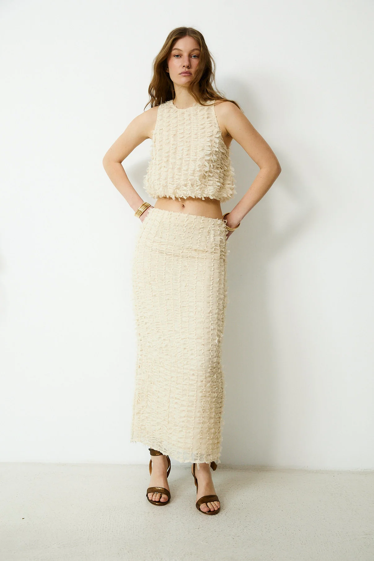 RICAMO | Ecru Textured Cropped Top - Image 4
