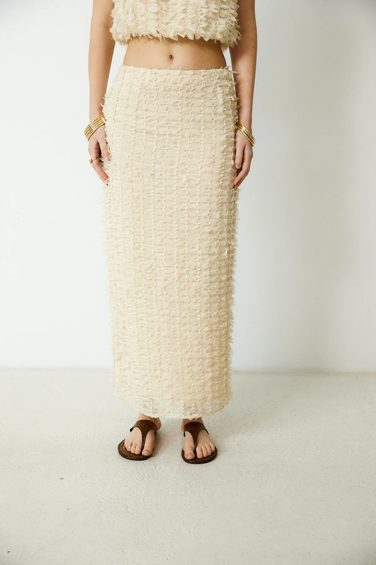 RICAMO | Ecru Textured Midi Skirt - Image 3