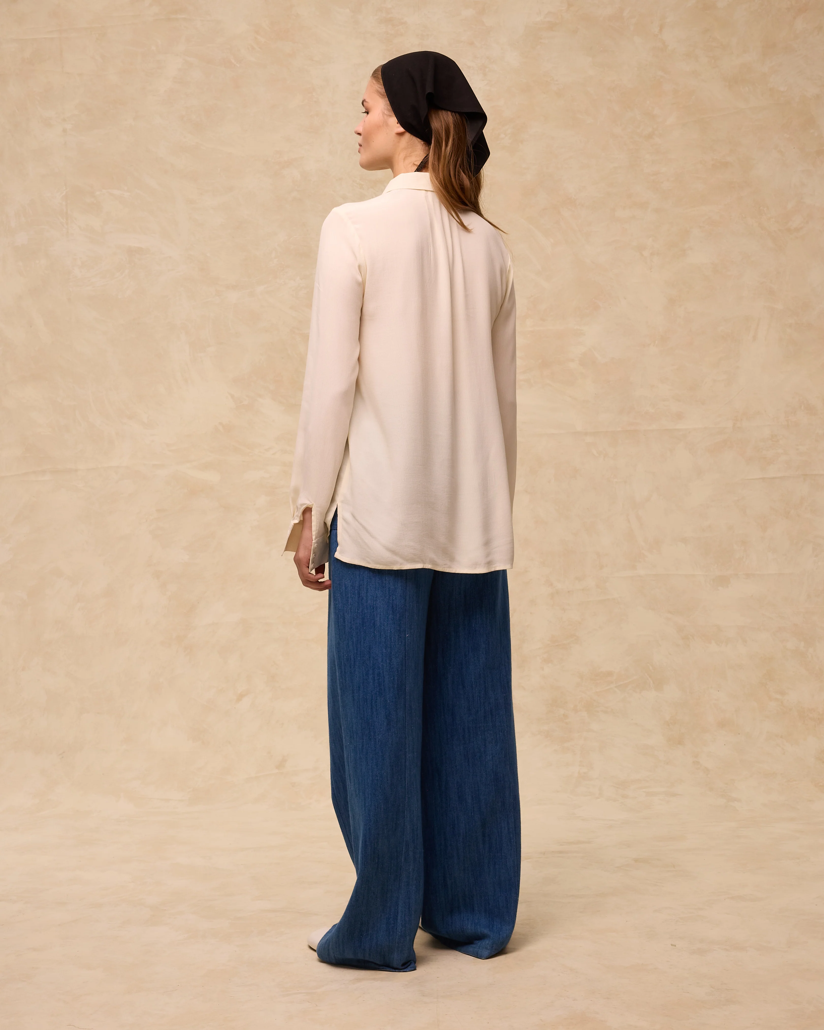 VITTORIA | Ecru Tonal Pleated Blouse - Image 4
