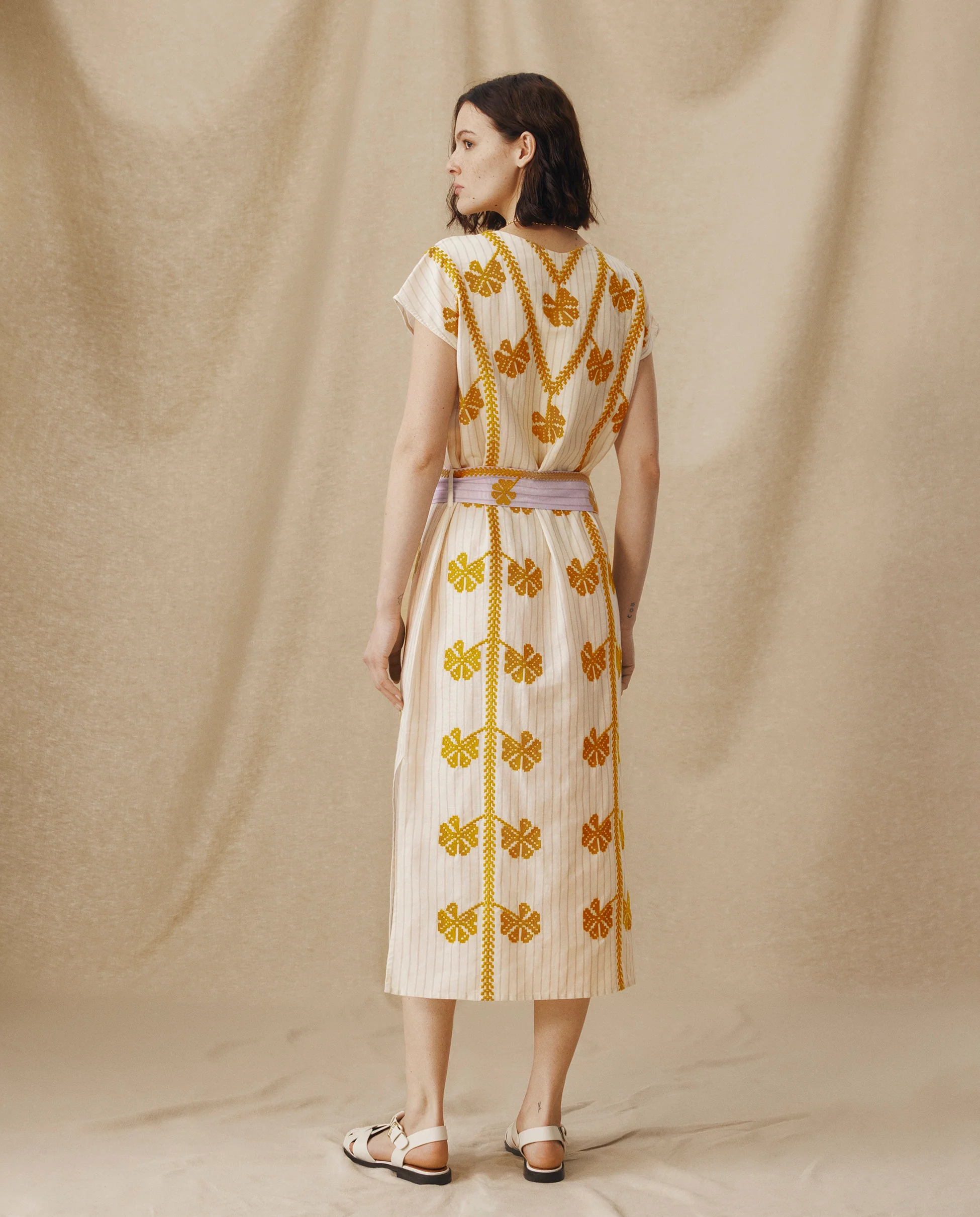 AVANT | Ecru & Ochre Green Embroidered Cotton Linen Tunic - Image 5