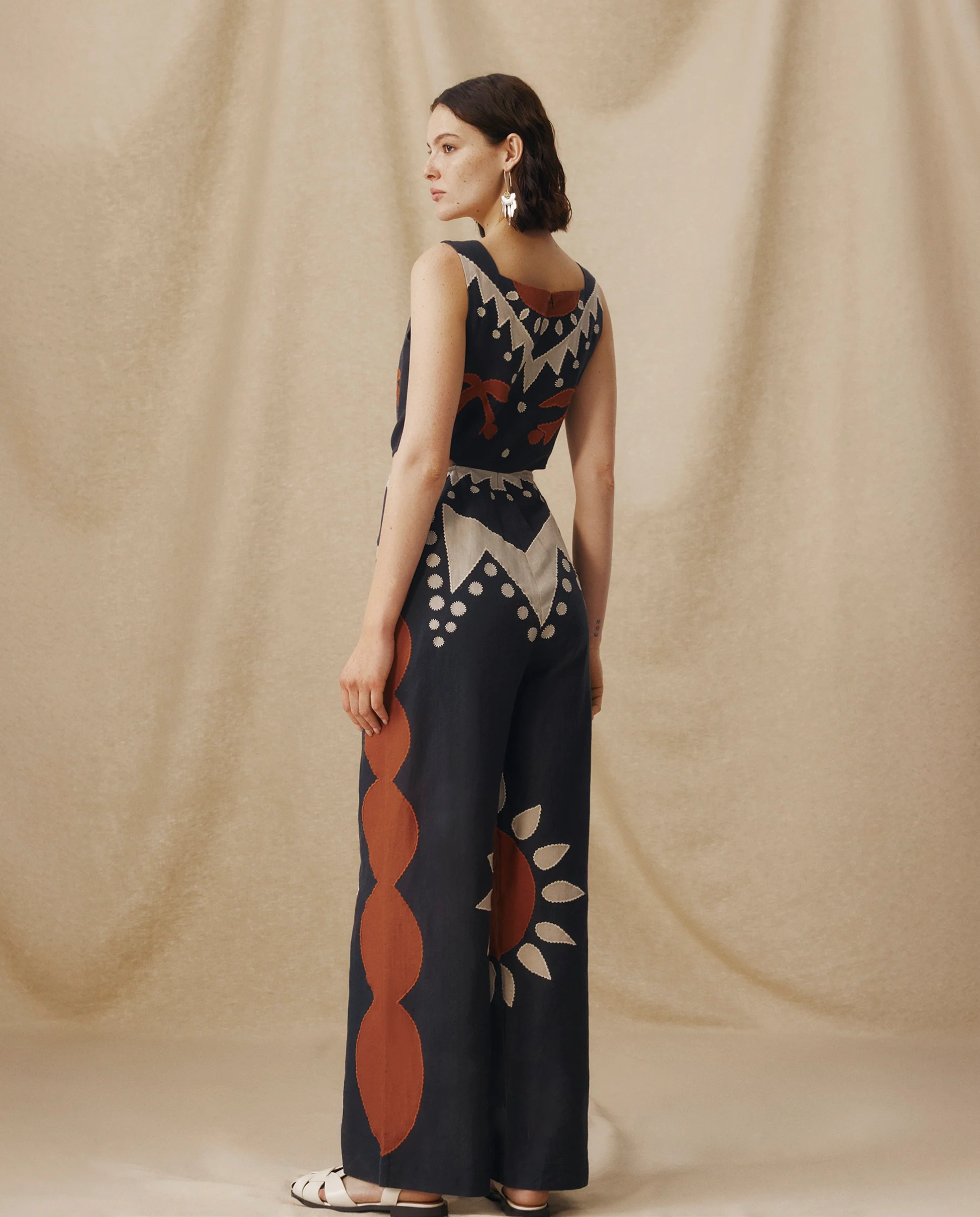 GENOVEVA | Black Geometric Embroidery Wide-Leg Cotton-Linen Jumpsuit - Image 4