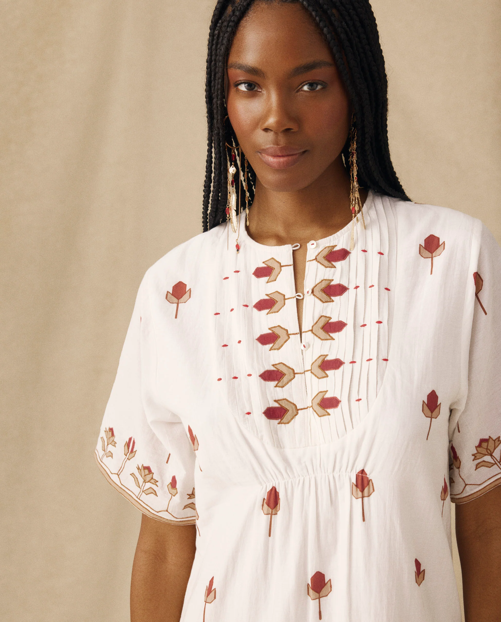 SANA | White Embroidered Cotton Tunic - Image 3